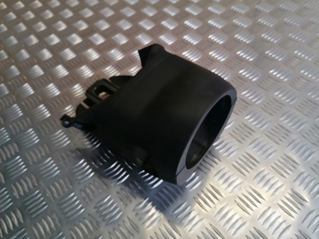 Stūres statnes putekļu aizsargs (salonā) priekš AUDI A4 2007 1 Stūres statnes putekļu aizsargs (salonā) priekš AUDI A4 2007