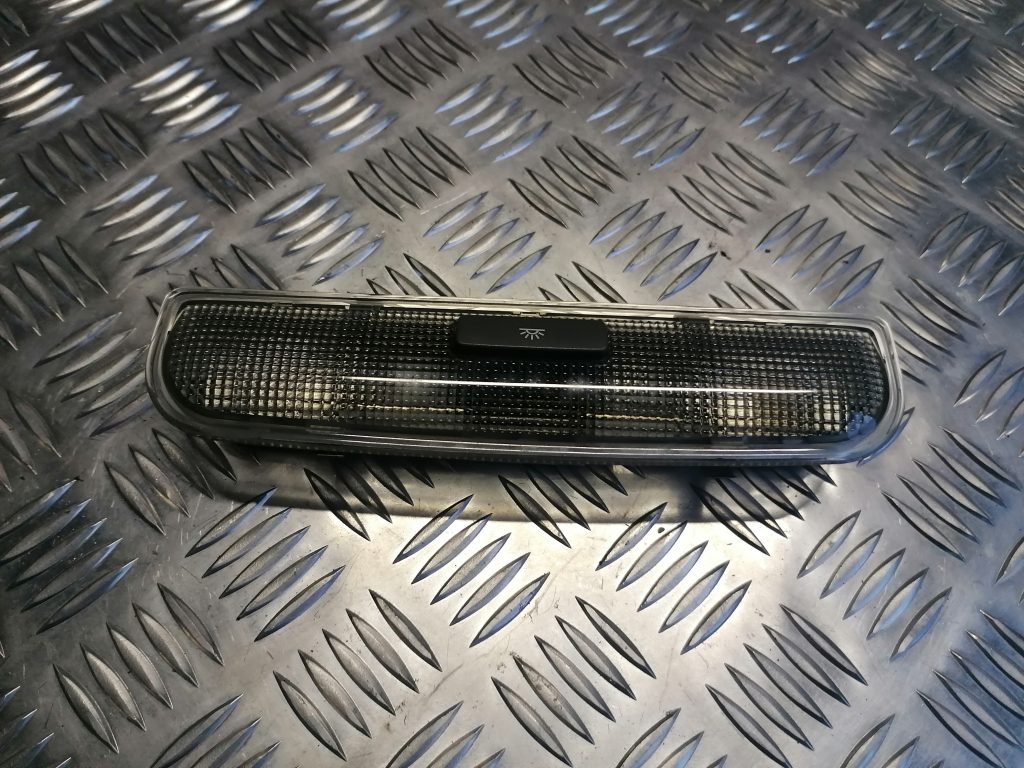 Aizmugurējo sēdvietu apgaismojums priekš AUDI A4 2007 1 Aizmugurējo sēdvietu apgaismojums priekš AUDI A4 2007