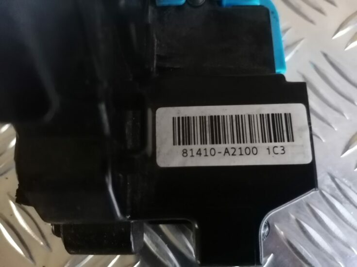 Aizmugurējo kreiso durvju slēdzene priekš KIA CEED 2013