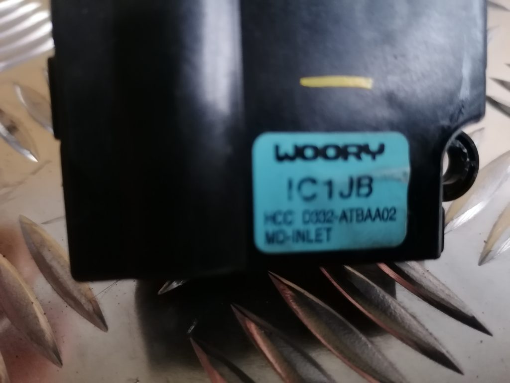 Apsildes sistēmas aktuators priekš KIA CEED 2013 2 Apsildes sistēmas aktuators priekš KIA CEED 2013