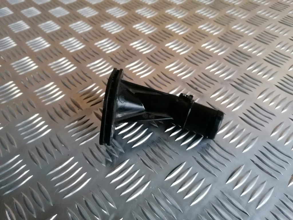 Termostata korpuss priekš KIA CEED 2013 1 Termostata korpuss priekš KIA CEED 2013