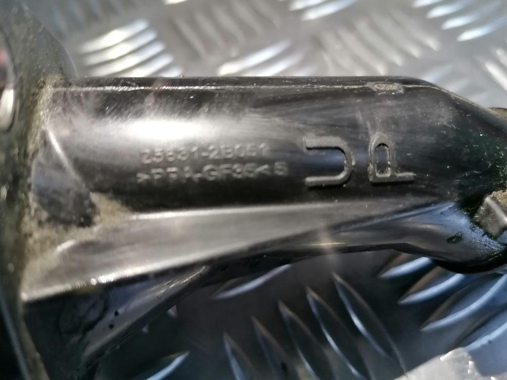 Termostata korpuss priekš KIA CEED 2013 2 Termostata korpuss priekš KIA CEED 2013