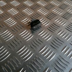 Atvēršanas/aizvēršanas poga priekš VW POLO 2008