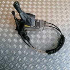 Ātrumu pārslēgšanas slēdzis priekš VW POLO 2008