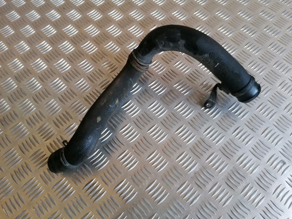 Interkulera caurule priekš ŠKODA FABIA 2008 1 Interkulera caurule priekš ŠKODA FABIA 2008