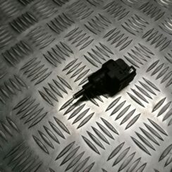 Bremžu signāla slēdzis priekš ŠKODA FABIA 2008