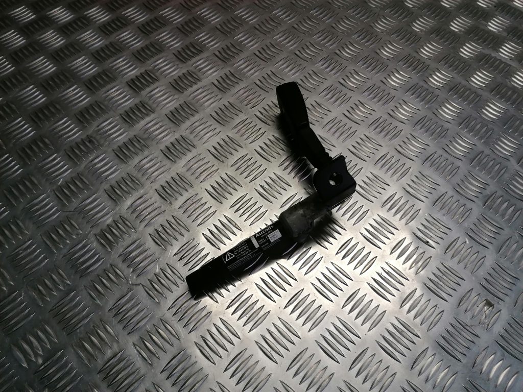 Aizmugurējā drošības jostas sprādze priekš BMW 330D E91 2008 TOURING 1 Aizmugurējā drošības jostas sprādze priekš BMW 330D E91 2008 TOURING