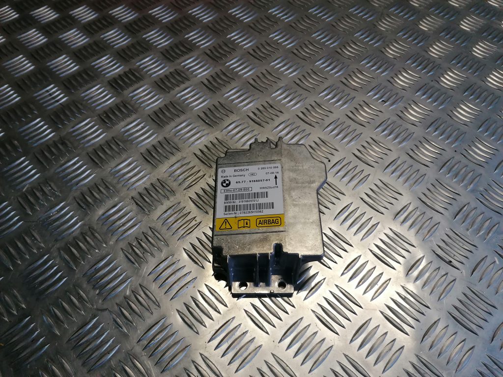 Drošības spilvena vadības bloks priekš BMW 330D E91 2008 TOURING 1 Drošības spilvena vadības bloks priekš BMW 330D E91 2008 TOURING