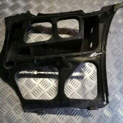 Aizmugurējā spārna un bufera stiprinājums priekš BMW 330D E91 2008 TOURING