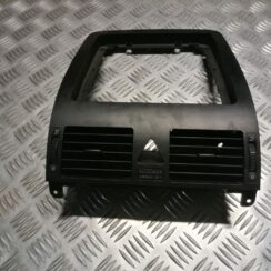 Mērinstrumentu paneļa gaisa vads, centrā priekš VW TOURAN 2005