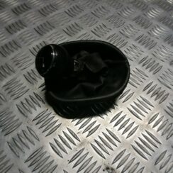 Pārnesumu pārslēgšanas kloķa auduma pārvalks priekš VW TOURAN 2005