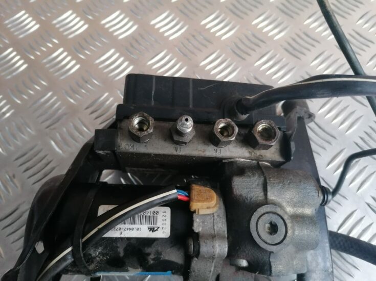 ABS bloks priekš VOLVO 850 1995