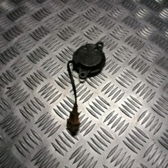 Sadales vārpstas devējs priekš VOLVO 850 1995