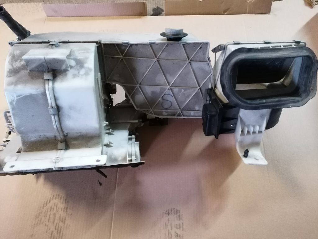 Salona sildītājs priekš VOLVO 850 1995 1 Salona sildītājs priekš VOLVO 850 1995