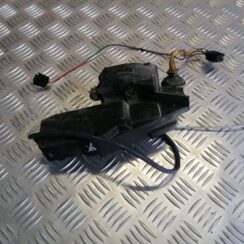 Aizmugurējo kreiso durvju slēdzene priekš VOLVO 850 1995