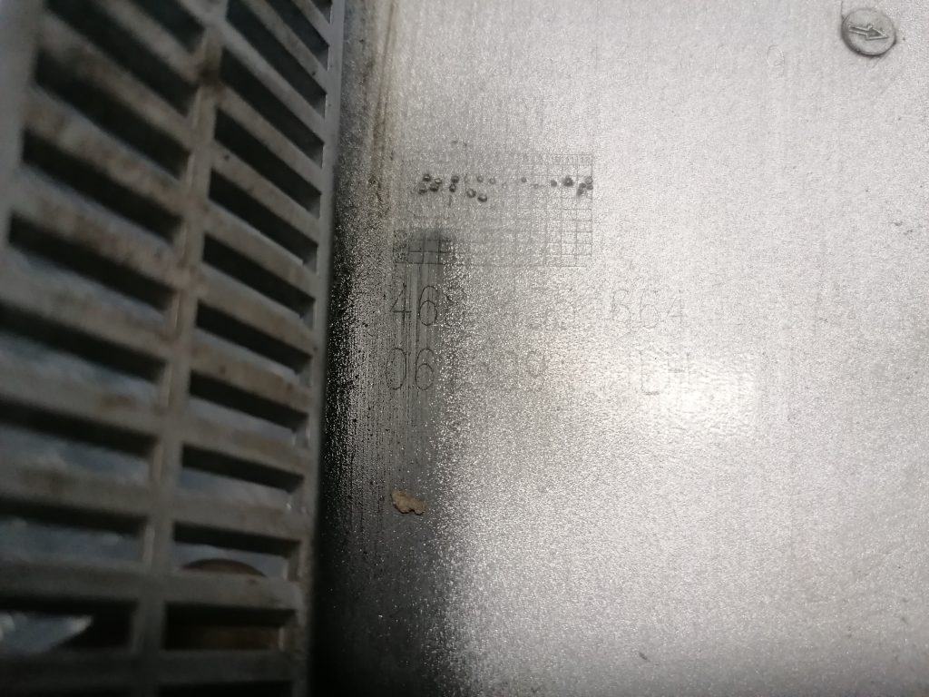 Aizmugurēja spārna uzlika (moldings) priekš OPEL MERIVA 2005 2 Aizmugurēja spārna uzlika (moldings) priekš OPEL MERIVA 2005