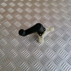 Stikla pacelšanas rokturis priekš VW POLO 2011