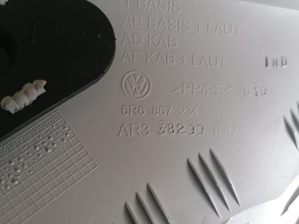 Priekšējas salona statnes apdare priekš VW POLO 2011 4 Priekšējas salona statnes apdare priekš VW POLO 2011