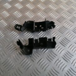 Priekšēja bufera kronšteins priekš RENAULT MEGANE 2011