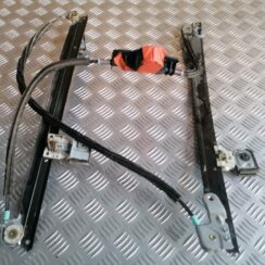 Stikla pacelšanas mehānisms aizmugurējais labais priekš CHRYSLER GRAND VOYAGER 2004