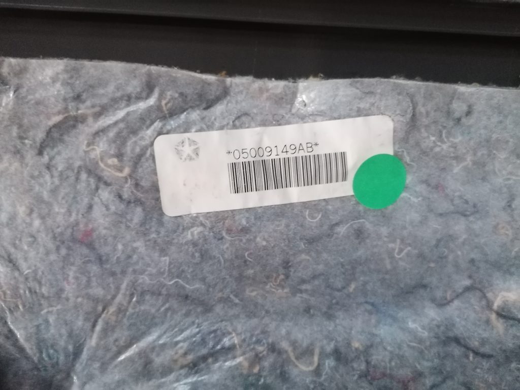 Mērinstrumentu panelis priekš CHRYSLER GRAND VOYAGER 2004 3 Mērinstrumentu panelis priekš CHRYSLER GRAND VOYAGER 2004