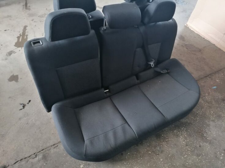 Sēdekļu komplekts priekš OPEL ASTRA H 2006