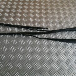 Vējstikla slotiņa priekš VOLVO V70 2004