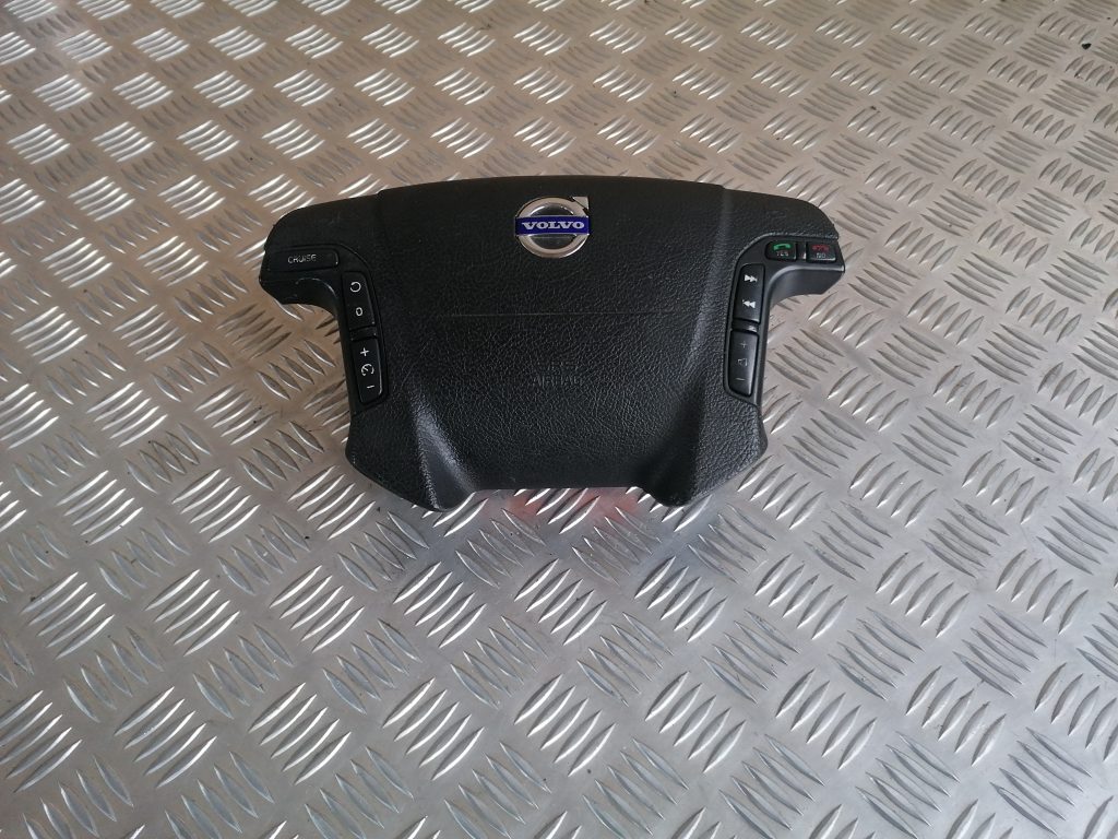 Stūres drošības spilvens priekš VOLVO V70 2004 1 Stūres drošības spilvens priekš VOLVO V70 2004