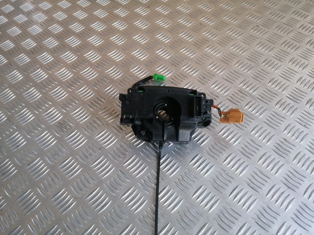 Drošības spilvena slīdgredzens priekš VOLVO V70 2004 2 Drošības spilvena slīdgredzens priekš VOLVO V70 2004