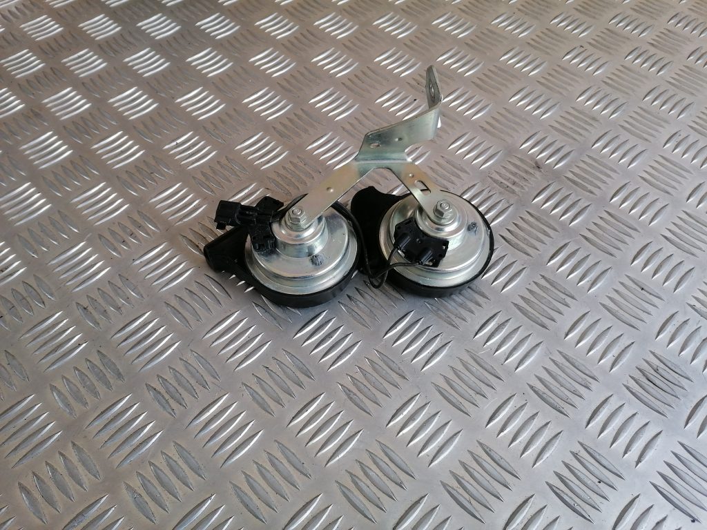 Skaņas signāls priekš FORD C-MAX 2011 2 Skaņas signāls priekš FORD C-MAX 2011