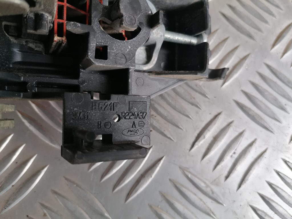 Priekšējāis labais durvju rokturis priekš FORD C-MAX 2011 3 Priekšējāis labais durvju rokturis priekš FORD C-MAX 2011