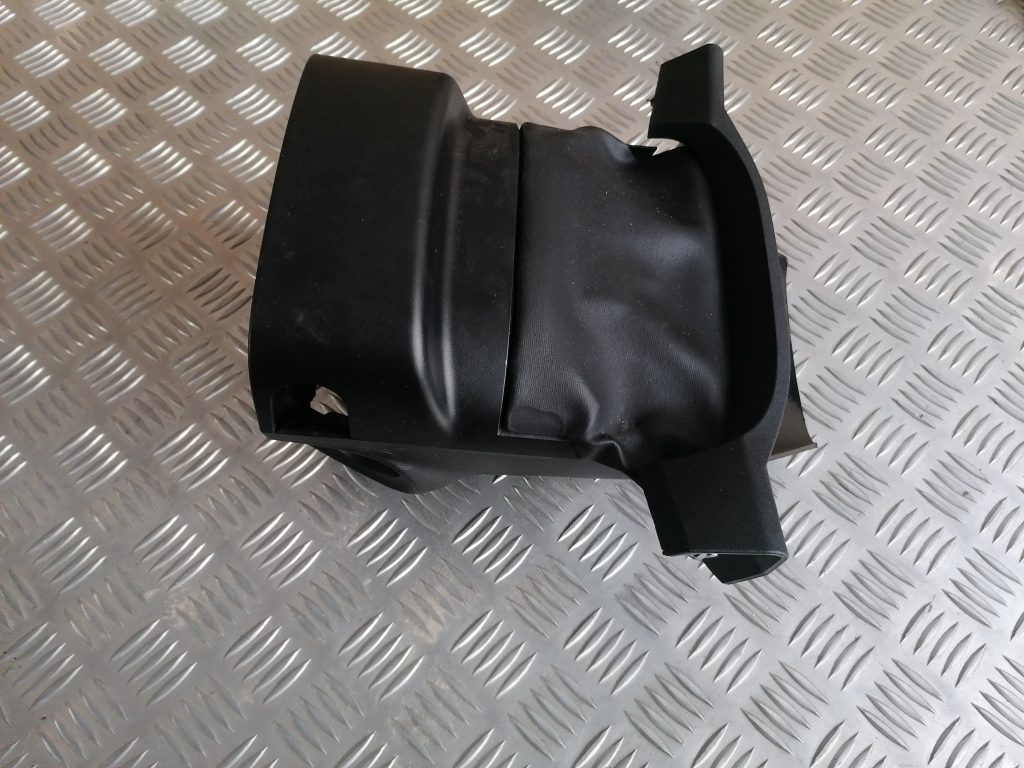 Stūres statnes putekļu aizsargs (salonā) priekš FORD C-MAX 2011 2 Stūres statnes putekļu aizsargs (salonā) priekš FORD C-MAX 2011