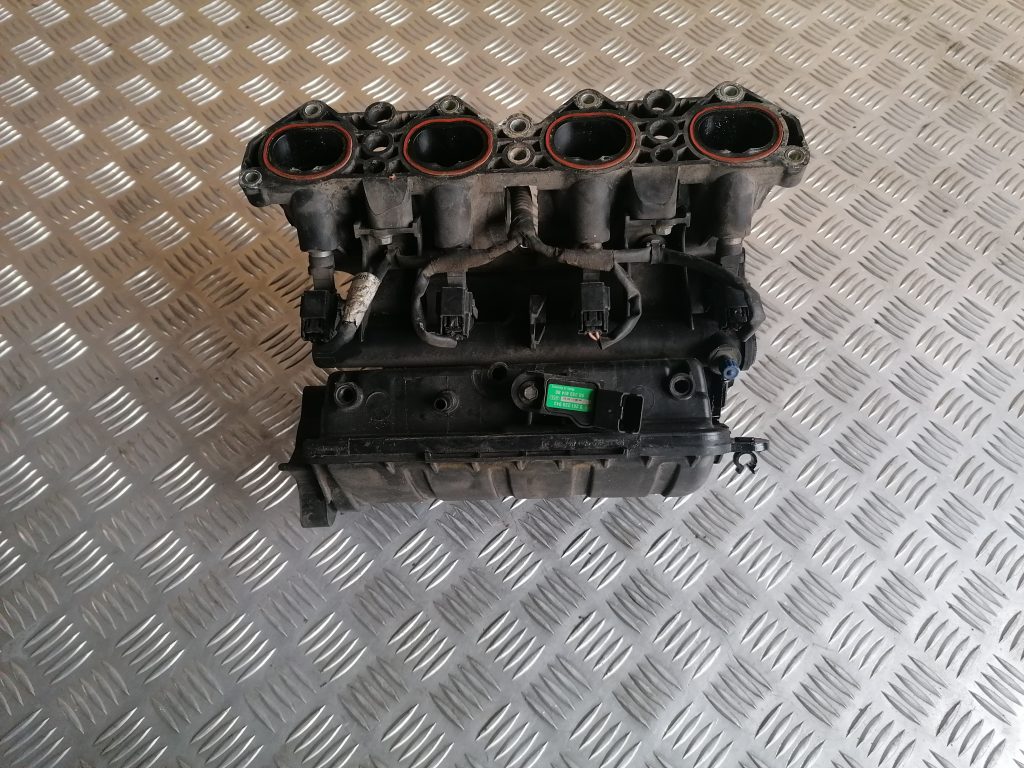 Ieplūdes kolektors priekš CITROEN C4 2006 2 Ieplūdes kolektors priekš CITROEN C4 2006