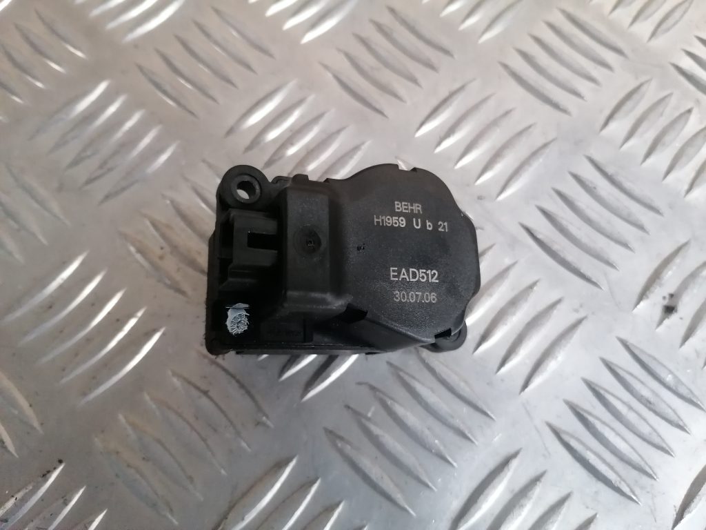 Apsildes sistēmas aktuators priekš CITROEN C4 2006 2 Apsildes sistēmas aktuators priekš CITROEN C4 2006