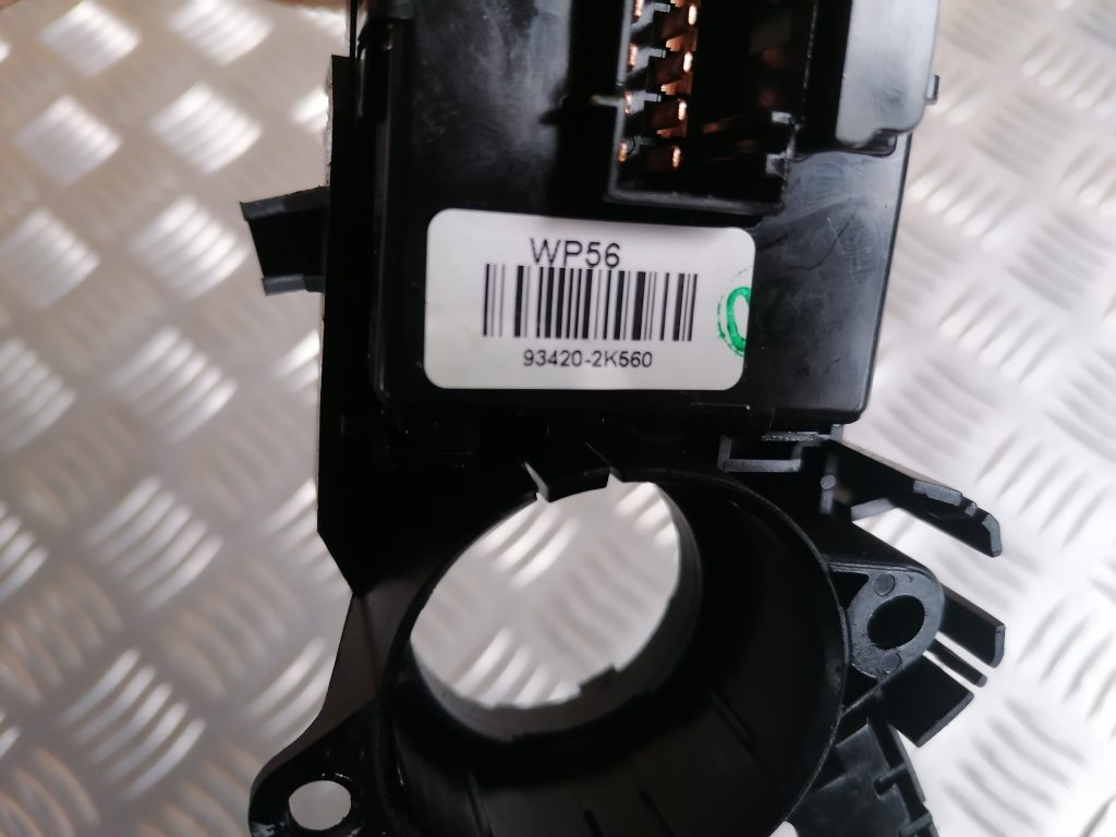 Stūres statnes slēdzis priekš HYUNDAI I30 2012 7 Stūres statnes slēdzis priekš HYUNDAI I30 2012