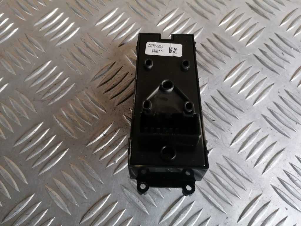 Šofera durvju slēdža pogas priekš HYUNDAI I30 2012 5 Šofera durvju slēdža pogas priekš HYUNDAI I30 2012