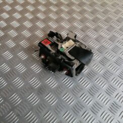 Aizmugurējā labā drošības josta priekš HYUNDAI I30 2012