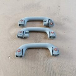 Salona rokturis griestos priekš HYUNDAI I30 2012