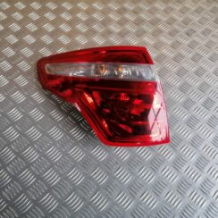 Aizmugurējais kreisais lukturis priekš CITROEN PICASSO 2007