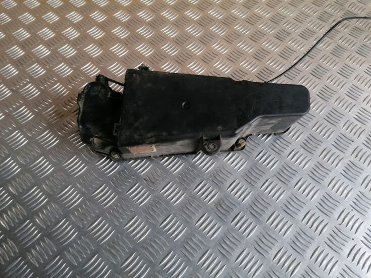 DPF/FAP šķidrās degvielas piedevas rezervuārs priekš CITROEN PICASSO 2007
