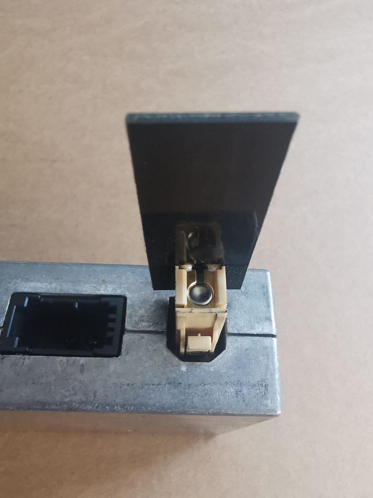 Bluetooth vadības bloks priekš AUDI A6 AVANT 2007 QUATTRO 5 Bluetooth vadības bloks priekš AUDI A6 AVANT 2007 QUATTRO