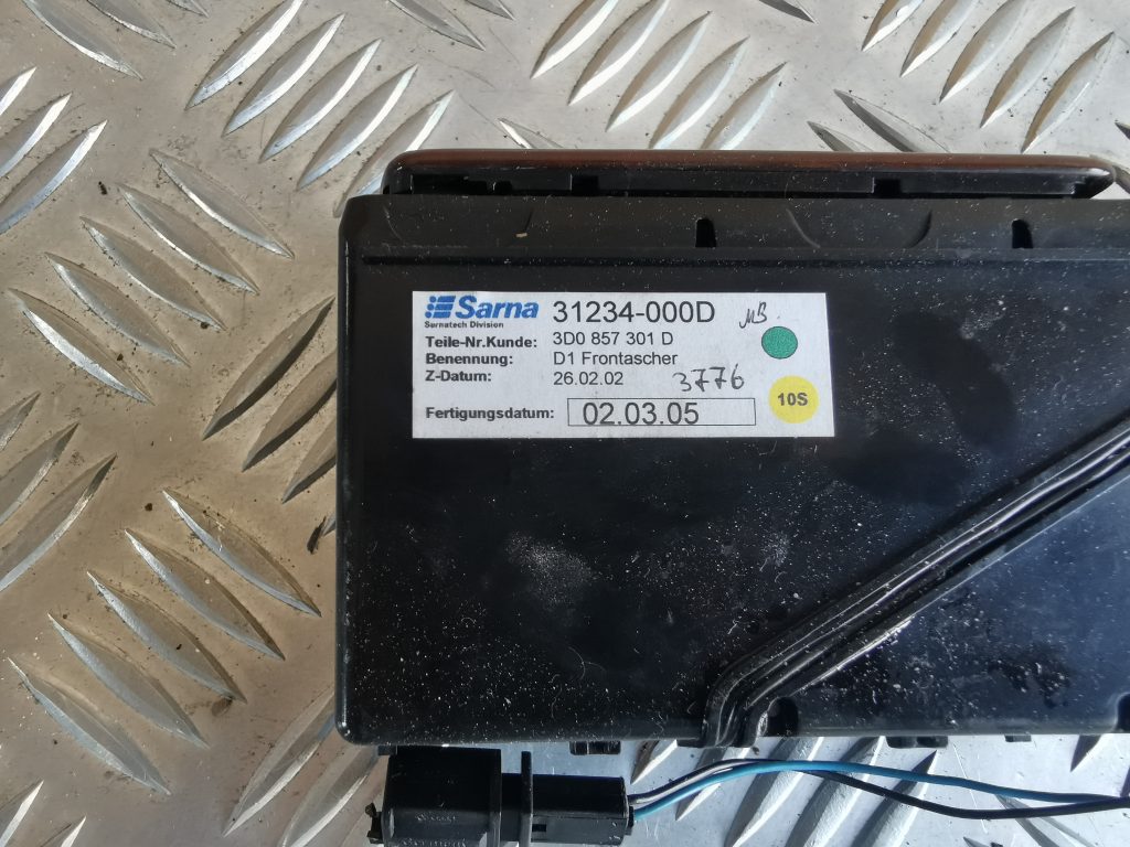 Pelnu trauks priekš VW PHAETON 2005 6 Pelnu trauks priekš VW PHAETON 2005