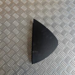 Mērinstrumentu paneļa sānu apdare priekš VW PASSAT CC 2009