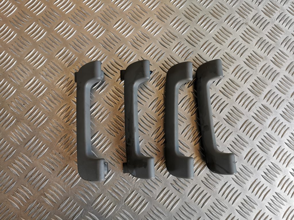 Salona rokturis griestos priekš AUDI A6 1998 1 Salona rokturis griestos priekš AUDI A6 1998