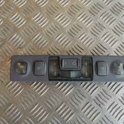 Aizmugurējo sēdvietu apgaismojums priekš AUDI A6 1998