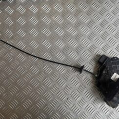 Priekšējo labo durvju slēdzene priekš LAND ROVER FREELANDER 2007