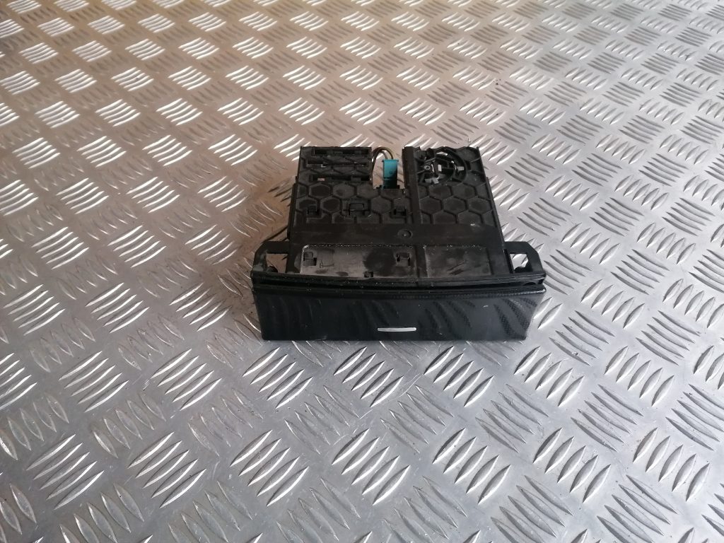 Pelnu trauks priekš MERCEDES BENZ ML320 2005 BLACK 3 Pelnu trauks priekš MERCEDES BENZ ML320 2005 BLACK