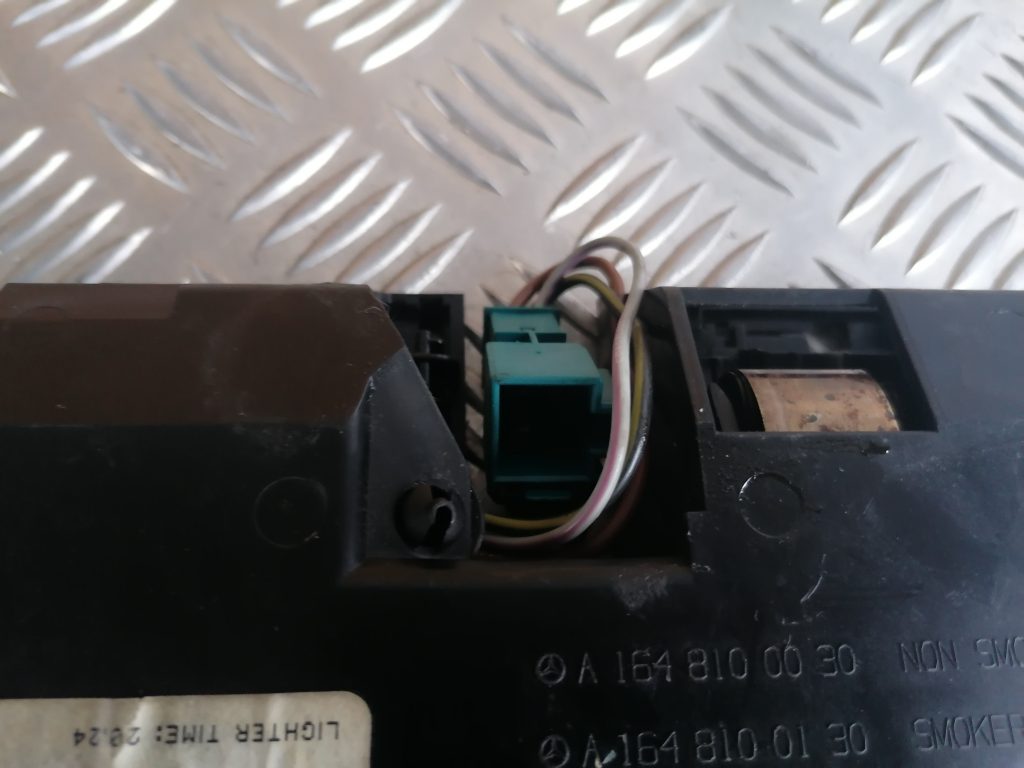 Pelnu trauks priekš MERCEDES BENZ ML320 2005 BLACK 5 Pelnu trauks priekš MERCEDES BENZ ML320 2005 BLACK