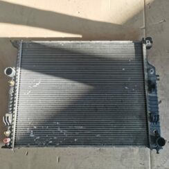 Dzesēšanas radiators priekš MERCEDES BENZ ML320 2005 BLACK