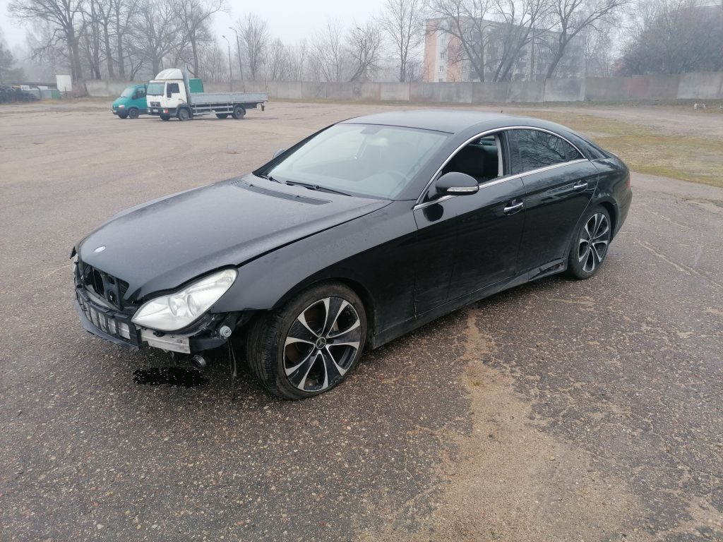 MERCEDES BENZ CLS 320 2005 159